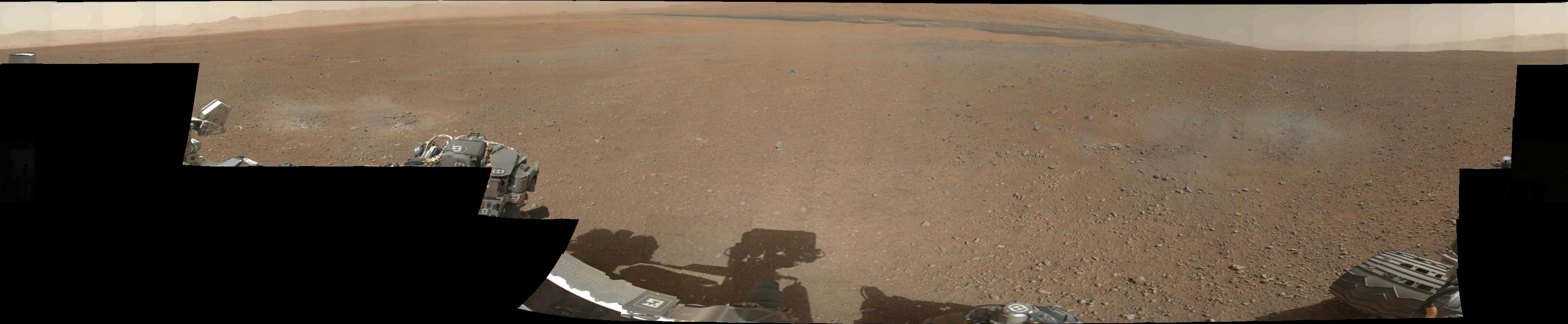 Dieses farbige Panorama der Marsoberfläche wurde aus Bildern des Marsrovers Curiosity zusammengesetzt.