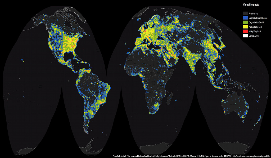 Die Weltkarte zeigt farbcodiert die Aufhellung des Nachthimmels auf dem Planeten Erde. Schwarz markiert dunkle Gebiete, bei Rot verschwindet die Milchstraße, bei Weiß sind die Zapfen im Auge aktiv.